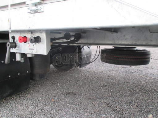 Jednonápravový 15-ti paletový vzduchem brzděný nákladní přívěs MD 10T 6,10 x 2,48/2,60 č.14