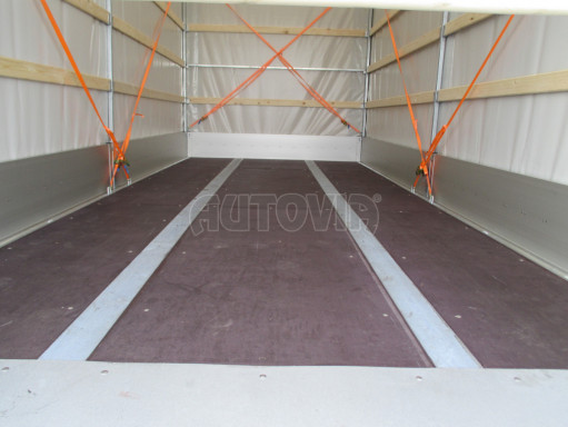 Jednonápravový 15-ti paletový vzduchem brzděný nákladní přívěs MD 10T 6,10 x 2,48/2,60 č.28