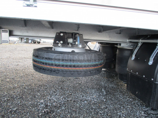 Jednonápravový 18-ti paletový vzduchem brzděný nákladní přívěs MD 10T 7,40 x 2,48/2,50 č.11