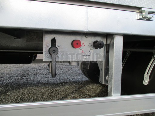 Jednonápravový 18-ti paletový vzduchem brzděný nákladní přívěs MD 10T 7,40 x 2,48/2,50 č.16