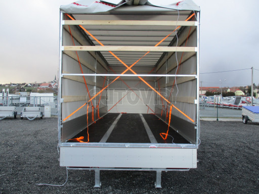 Jednonápravový 18-ti paletový vzduchem brzděný nákladní přívěs MD 10T 7,40 x 2,48/2,50 č.24