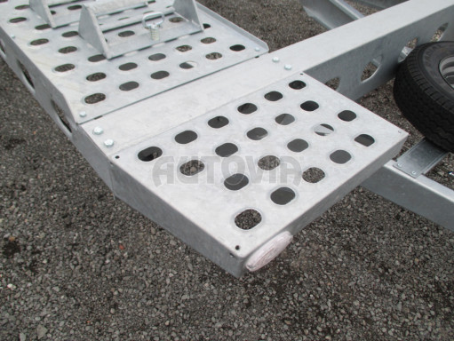 Třínápravový přepravník 2 automobilů TPAV 3,5T B3 8,00x2,20 č.11