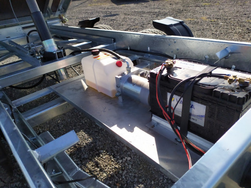 Elektrické čerpadlo Auer hydrauliky 7L vč. ovladače č.3