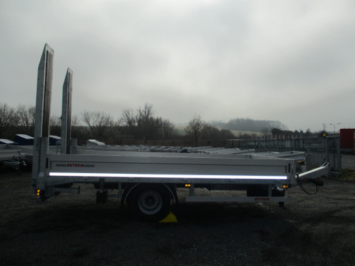 *Univerzální vzduchem brzděný přepravník AVG UNC 10T 5,00x2,48/0,40* č.9