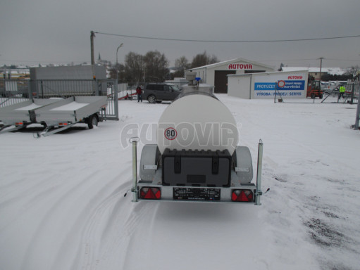 Přívěsný vozík -ZV26B1 1,8T izolovaná cisterna na pitnou vodu č.12