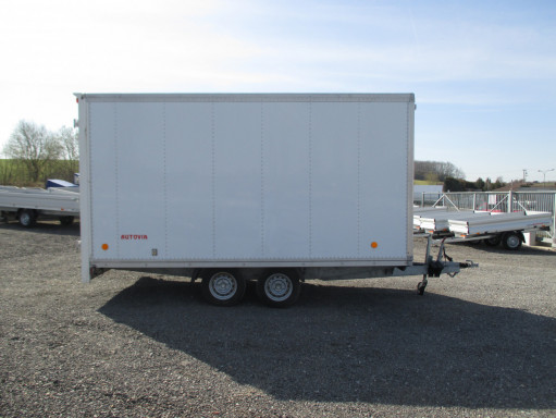 Skříňový přívěs CARGO VAN 2,5T 4,15x2,10/2,05 č.6