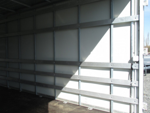 Skříňový přívěs CARGO VAN 2,5T 4,15x2,10/2,05 č.18