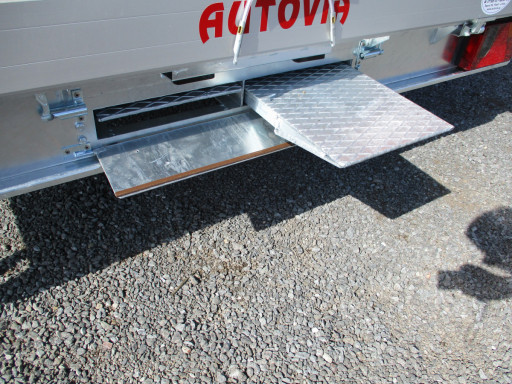 Sklápěcí přívěs na auta AD 3,5T B3 4,50x2,09/2,0m  valník 1350