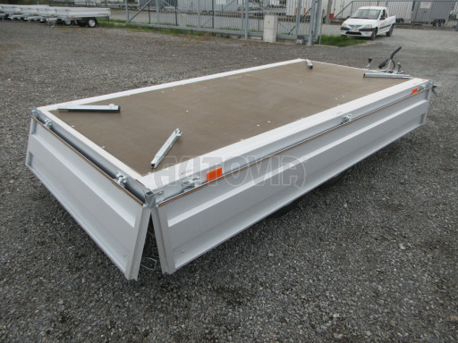 Přívěsný vozík ZV 32/22 2,7T B2 3,00x1,50/0,35 AME č.21