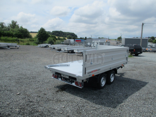 Třístranný sklopný přívěs s nástavbou bočnic ATS 3SKS 2,7T 3,32x1,70/0,70 ECO ZN v elektrice