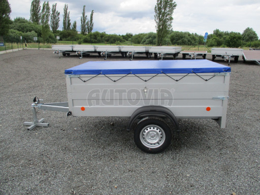 Jednoosý nebrzděný valník s nástavbou bočnic HD 8 750kg 2,27x1,25/0,70 nástavba + plachta č.4