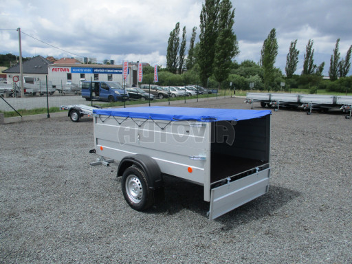 Jednoosý nebrzděný valník s nástavbou bočnic HD 8 750kg 2,27x1,25/0,70 nástavba + plachta č.9