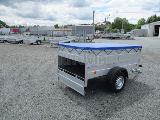Jednoosý nebrzděný valník s nástavbou bočnic HD 8 750kg 2,27x1,25/0,70 nástavba + plachta č.14