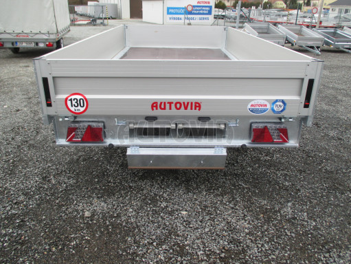 Přívěs dvounápravový za osobní auto ZV 33 2,7T B2 3,33x1,70/0,35 box na nájezdy