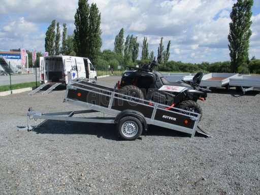 Naklápěcí nebrzděný PROFI přívěs ZV 31 750kg N1 skl 3,01x1,54/0,30 zes. náprava POČ