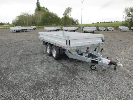 Třístranný sklopný přívěs ATS 3SKS 3,5T 3,32x1,70/0,35 ruč, atyp bočnice