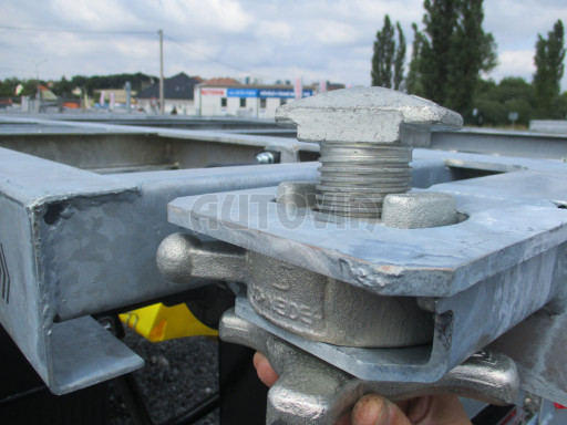 TRAKTOROVÝ přívěs pro kontejner AGV 8T 5,00x2,30 č.16