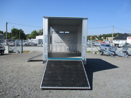Přívěs pro přepravu zvířat VT 3,5T 3,95x2,20/1,90 č.11