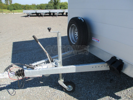 Přívěs pro přepravu zvířat VT 3,5T 3,95x2,20/1,90 č.27