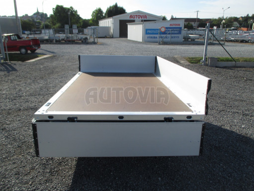 Přívěs za osobní auto VT 26/16 750kg 2,60x1,62/0,35 zesílená náprava