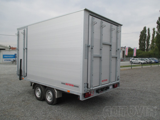 Přívěs pro přepravu zvířat VT 3,5T 3,95x2,20/1,90 č.3