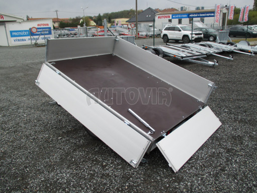 Sklápěcí přívěs se sklopnými bočnicemi TTS 750kg 13