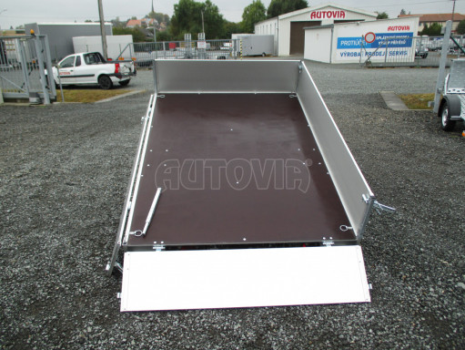 Sklápěcí přívěs se sklopnými bočnicemi TTS 750kg 13