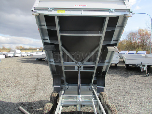 Sklápěcí přívěs DLT 2,7T 2,57x1,48/0,35 ruč