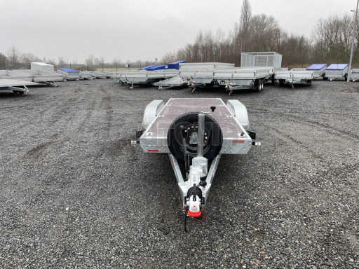 Plošinový přívěs BR 3,5T 4,20x1,37* č.8