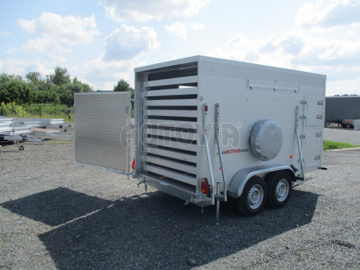 Přepravník hospodářských zvířat VER 2,7T 3,50x1,75/1,90 - kombi rampa č.37