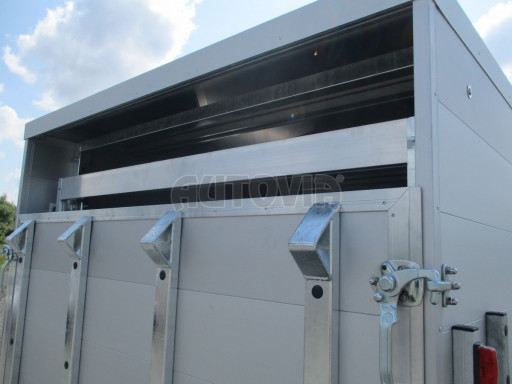 Přepravník hospodářských zvířat VER 2,7T 3,50x1,75/1,90 - kombi rampa č.43