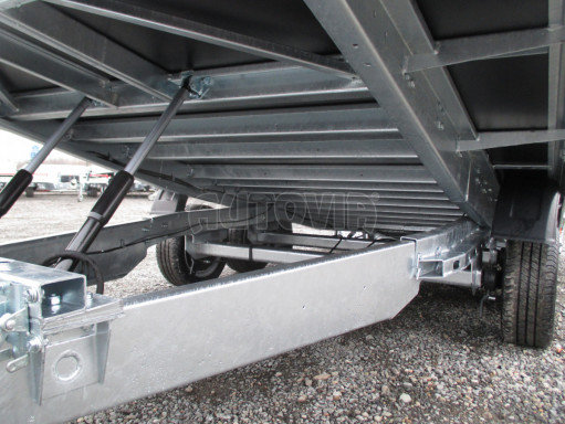 Přívěs pro přepravu aut AD 3,5T 4,50x2,09/0,35 valník UNC