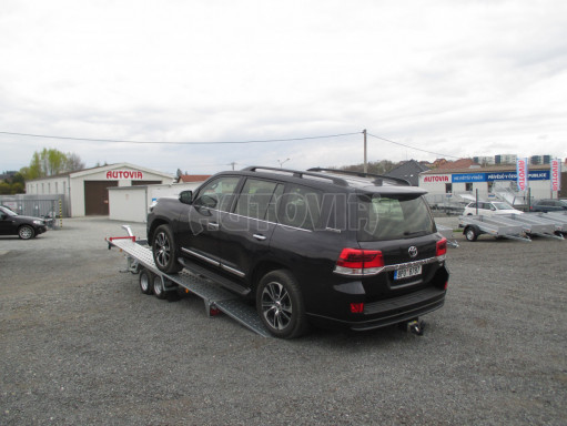 Sklápěcí přívěs pro přepravu aut KAR 11 3,0T 4,01x1,99 č.6