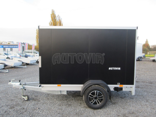 Skříň VA 750kg 2,55x1,27/1,55 14