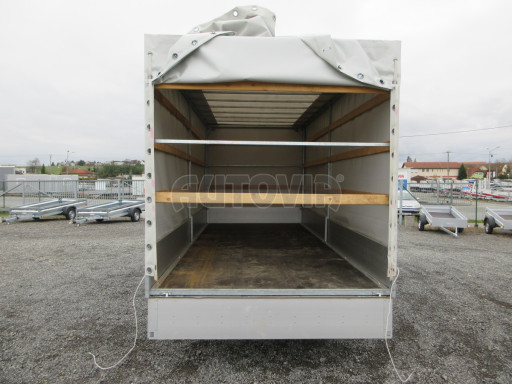 Bazarový brzděný přívěs DN 3,5T B2 5,05x2,10/2,10