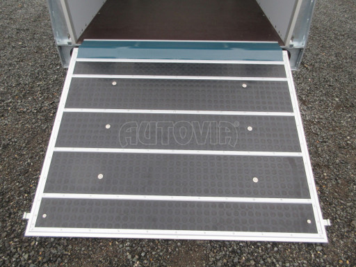 Přívěs na zvířata ZV 27 N1 O laminátové víko 2,50x1,48/1,40 okna