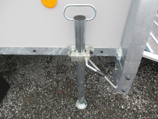 Přívěs na zvířata ZV 27 N1 O laminátové víko 2,50x1,48/1,40 okna