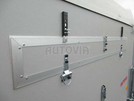 Přívěs na zvířata ZV 27 N1 O laminátové víko 2,50x1,48/1,40 okna