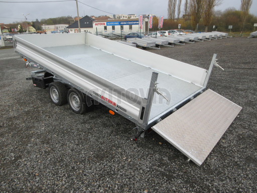 MULTIFUNKČNÍ přepravník a třístranný sklápěč JK 3,5T 4,00x2,10/0,35 v el. + Zn, stavitelná oj č.14