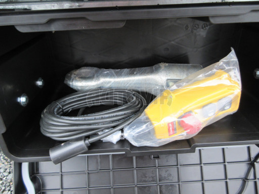 MULTIFUNKČNÍ přepravník a třístranný sklápěč JK 3,5T 4,00x2,10/0,35 v el. + Zn, stavitelná oj č.43