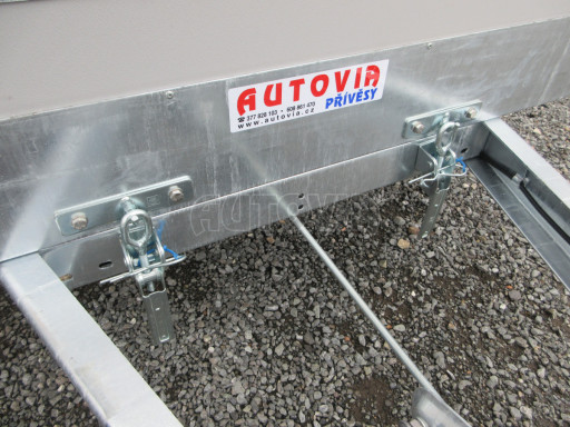 Brzděný sklopný valník s rampou ZV 31 1,3T B1 skl 3,60x1,60/0,50