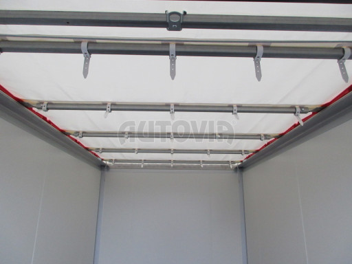 Skříňový přívěs VA 2,7T 3,05x1,84/1,57 PUR, shr. střecha č.13