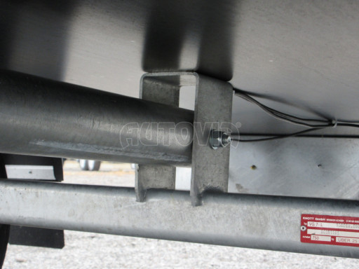 Přívěs s víkem PN 3 750kg 2,06x1,10/0,55 - laminátové víko č.25