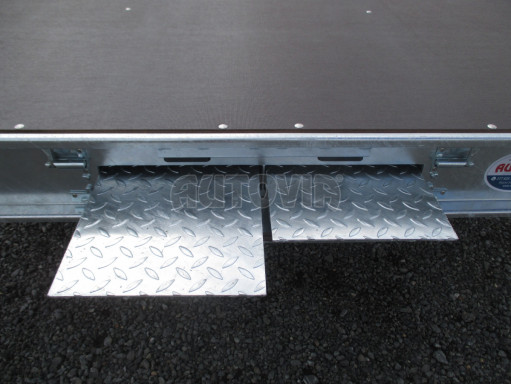 Sklopný přívěs pro převoz mechanizace AD 3,5T B2 UNC 4,50x2,09 plato
