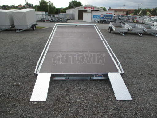 Sklopný přívěs pro převoz mechanizace AD 3,5T B2 UNC 4,50x2,09 plato