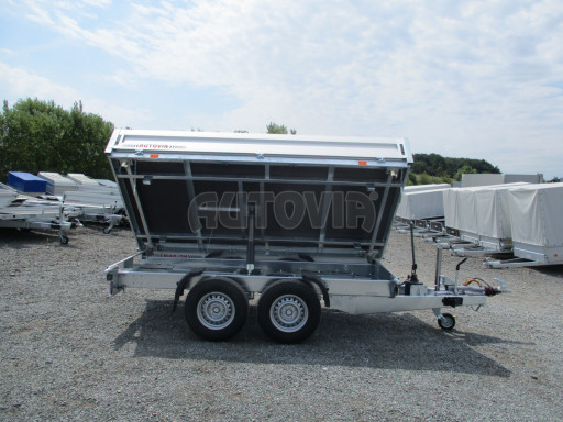 Třístranný sklápěč