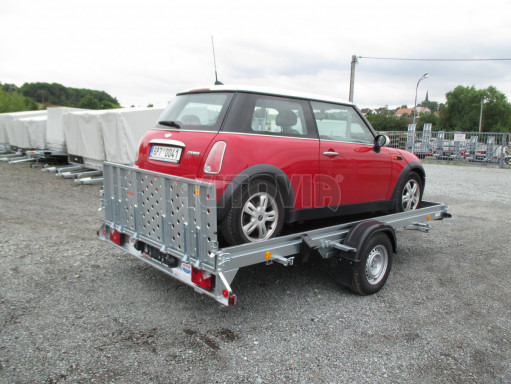 Sklopný přívěs pro přepravu mechanizace, automobilů PZ 1,3T SK 3,65x1,85 č.18