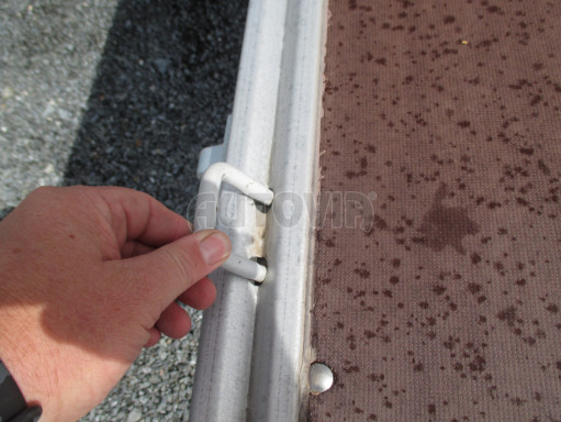 Největší vyráběný nebrzděný nákladní přívěs ZV 41 750kg N1 4,50x2,00 zesílená náprava-plato č.9