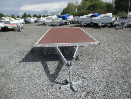 Největší vyráběný nebrzděný nákladní přívěs ZV 41 750kg N1 4,50x2,00 zesílená náprava-plato č.3