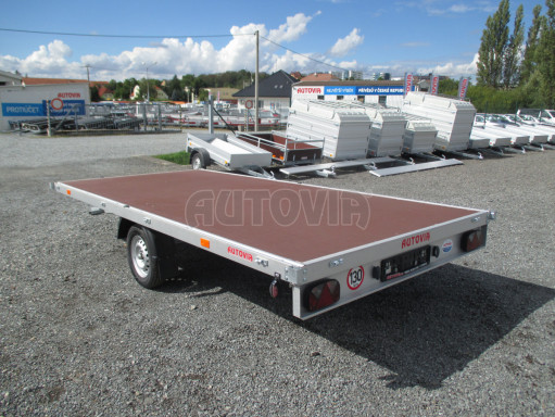 Největší vyráběný nebrzděný nákladní přívěs ZV 41 750kg N1 4,50x2,00 zesílená náprava-plato č.2